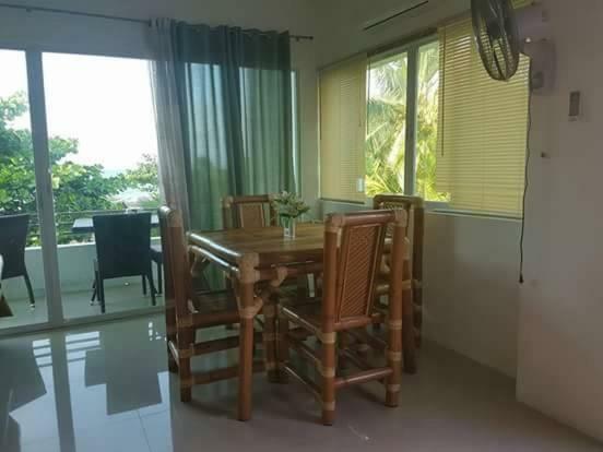 Hangout Beach Resort Caticlan Exterior photo